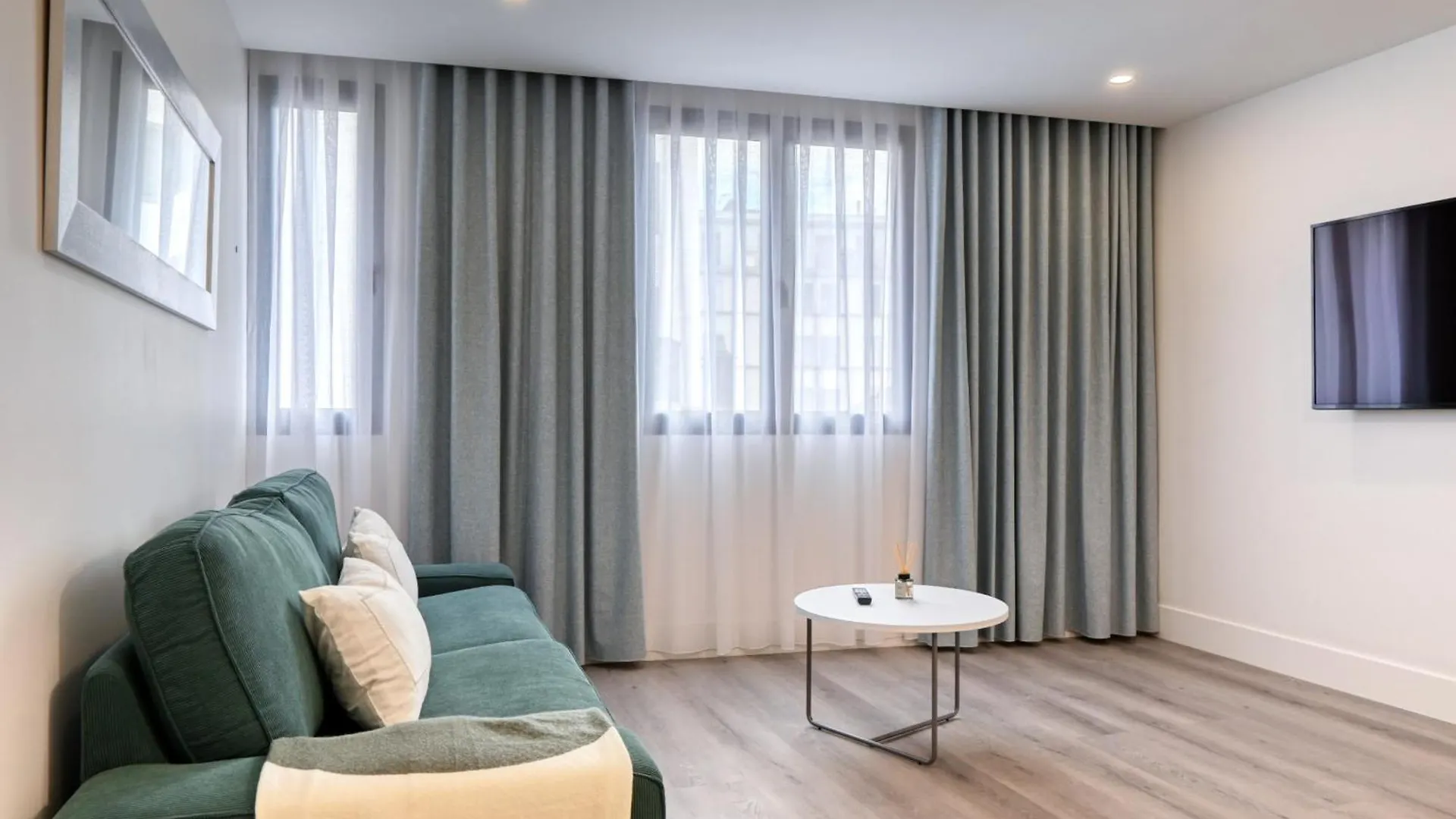 Bse15 Apartments 2F, A Home In Madeira Фуншал Португалия