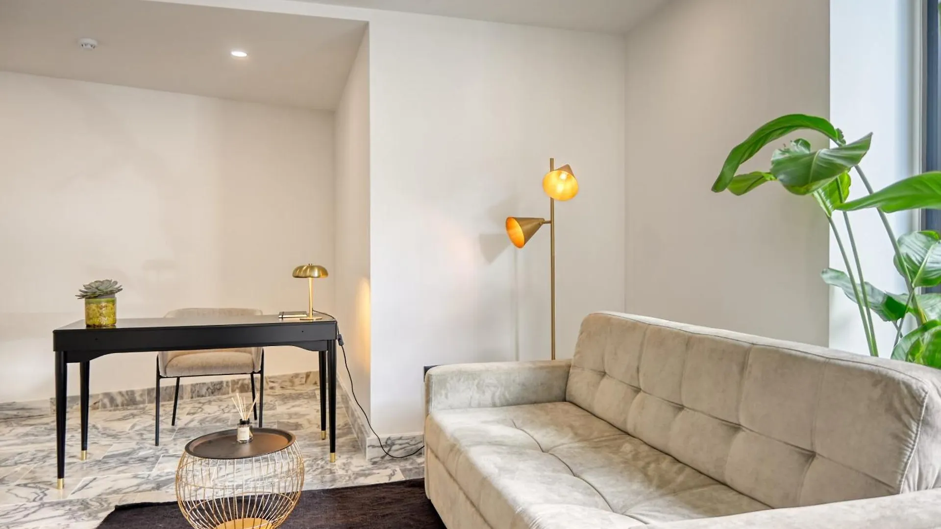 Bse15 Apartments 2F, A Home In Madeira Funchal